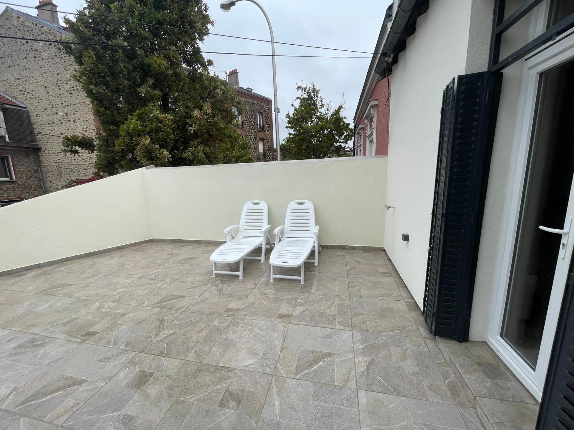 Appartement Avec Terrasse Et Ciel Etoile ! Noisy-le-Sec Exterior foto