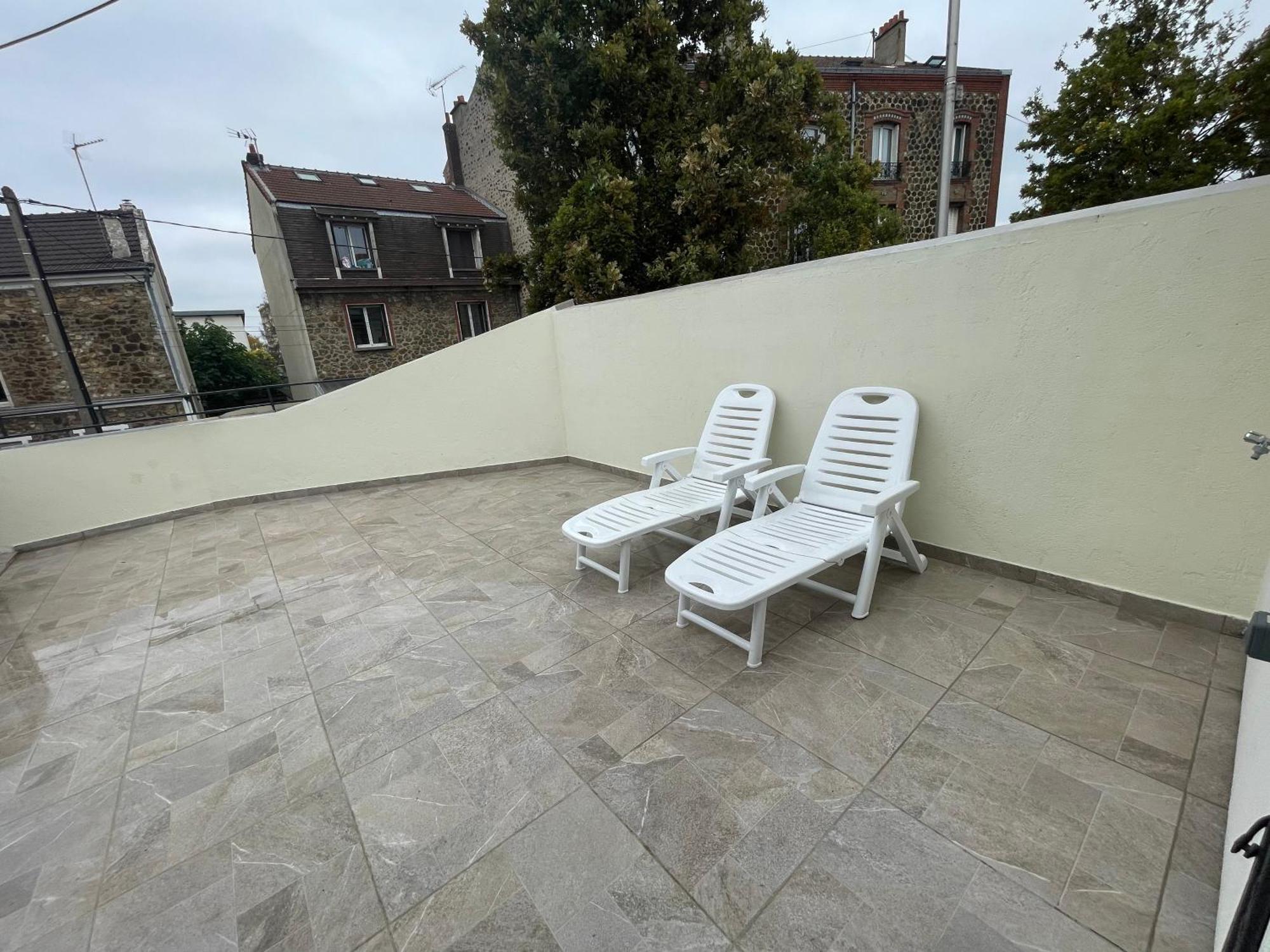 Appartement Avec Terrasse Et Ciel Etoile ! Noisy-le-Sec Exterior foto